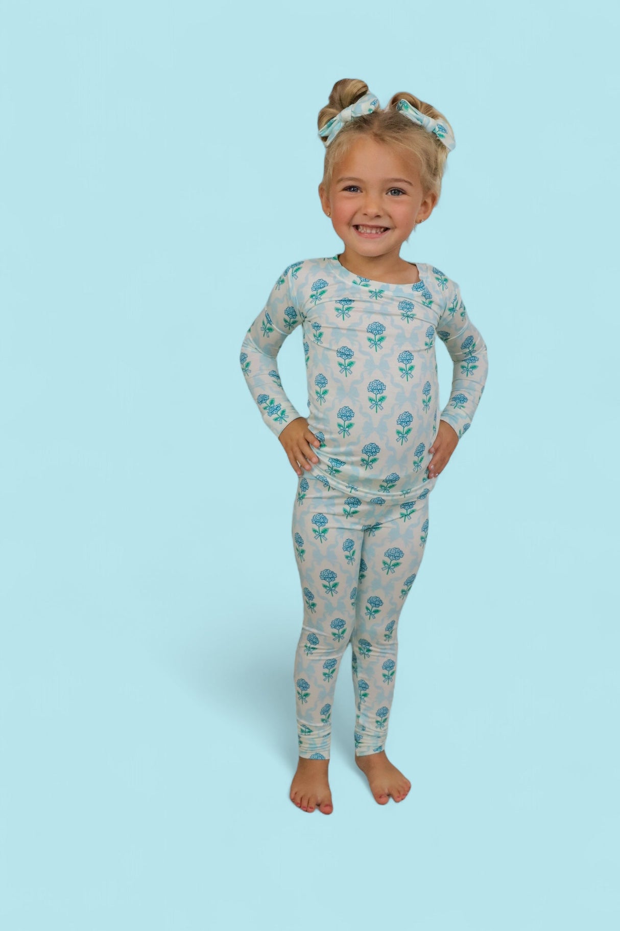 BLUE RIBBON BLOOMS DREAM SET from DREAM BIG LITTLE CO