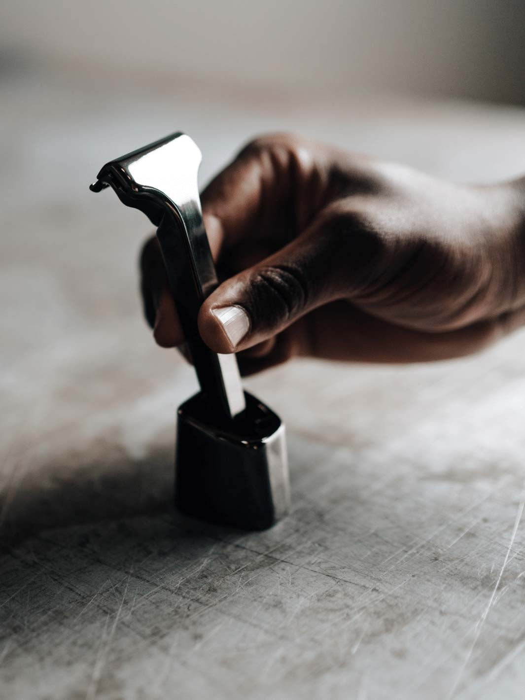 Single Edge Razor Stand from Supply