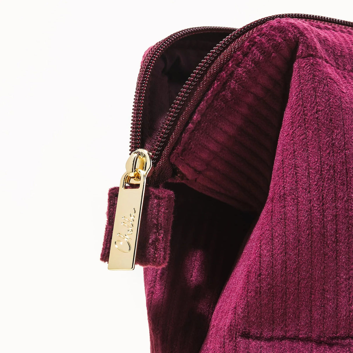 deluxe makeup bag from Chella