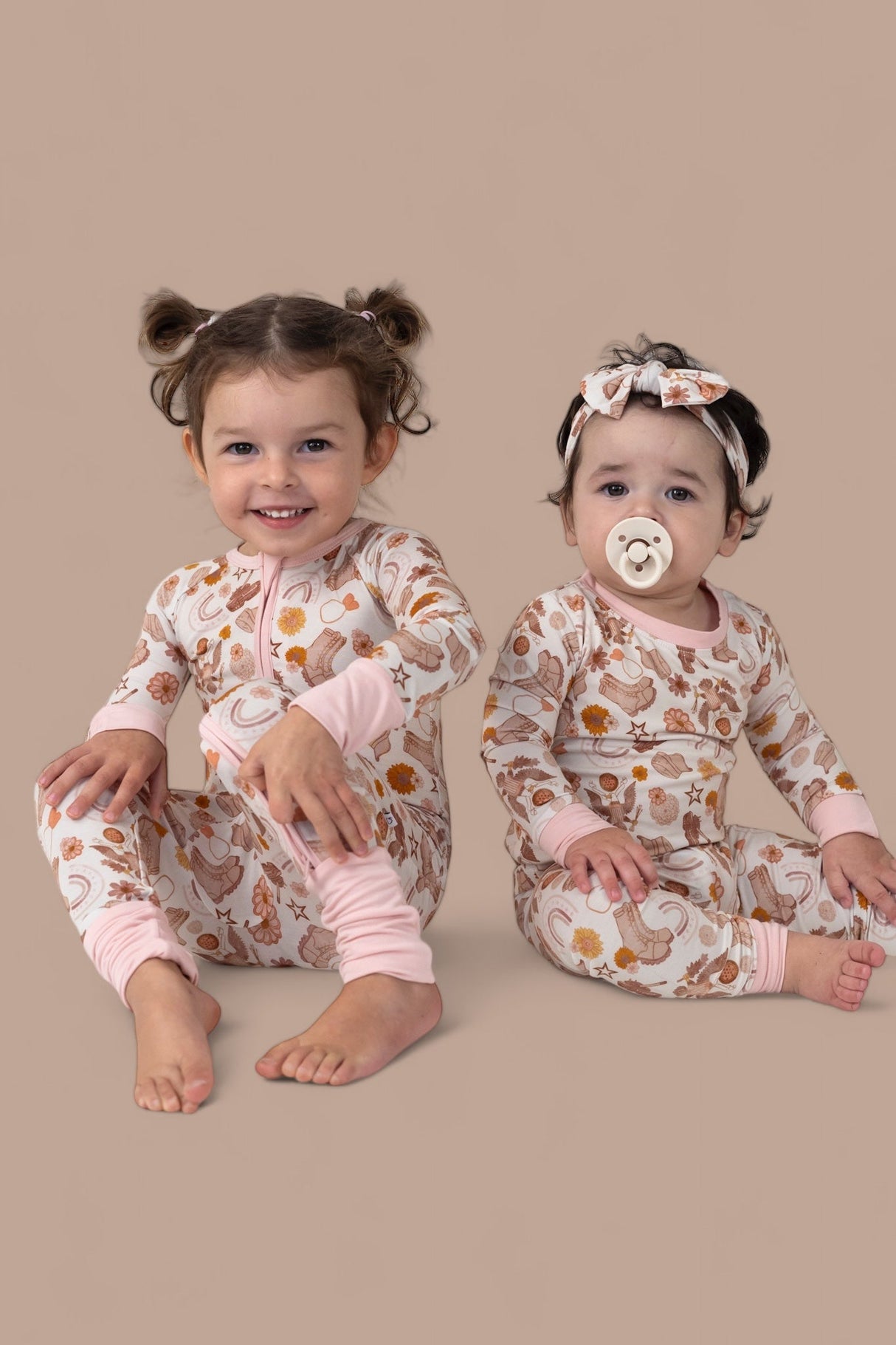 FLOWERS AND BOOTS DREAM SET from DREAM BIG LITTLE CO