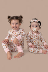 FLOWERS AND BOOTS DREAM SET from DREAM BIG LITTLE CO