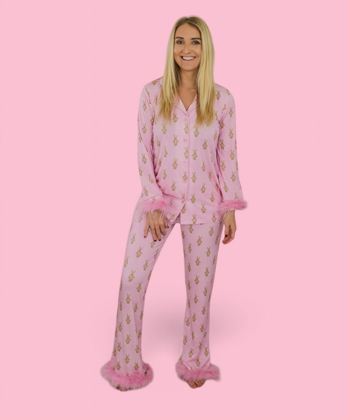 BLUSHIN' BUNNIES WOMEN'S FEATHER DREAM SET from DREAM BIG LITTLE CO