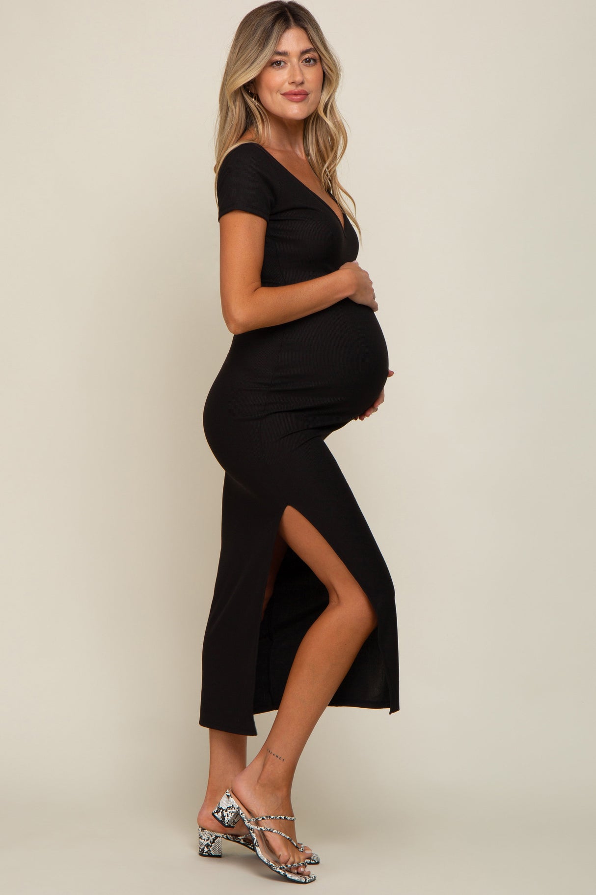 Black Basic Ribbed Side Slit Maternity Midi Dress from PinkBlush