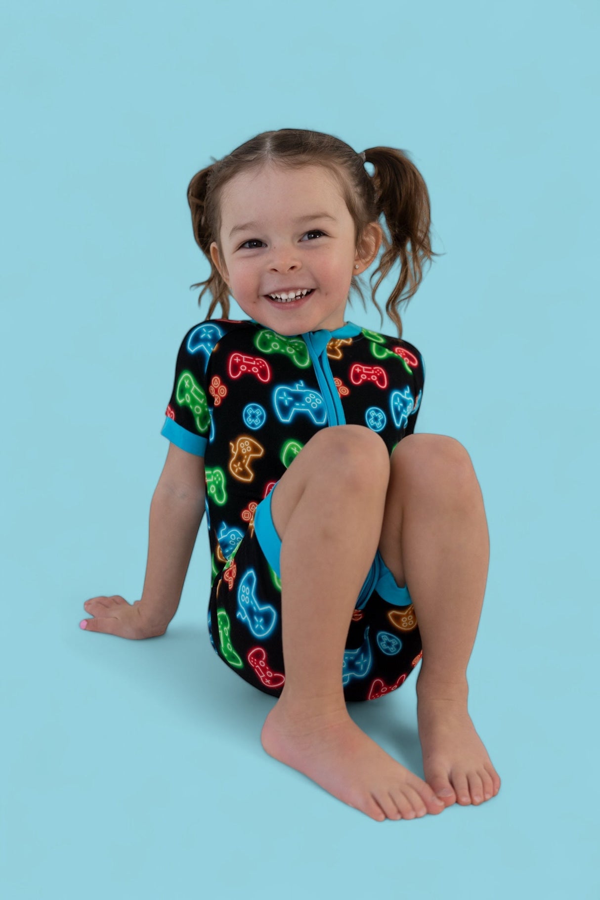 GAMER GLOW DREAM SHORTIE from DREAM BIG LITTLE CO