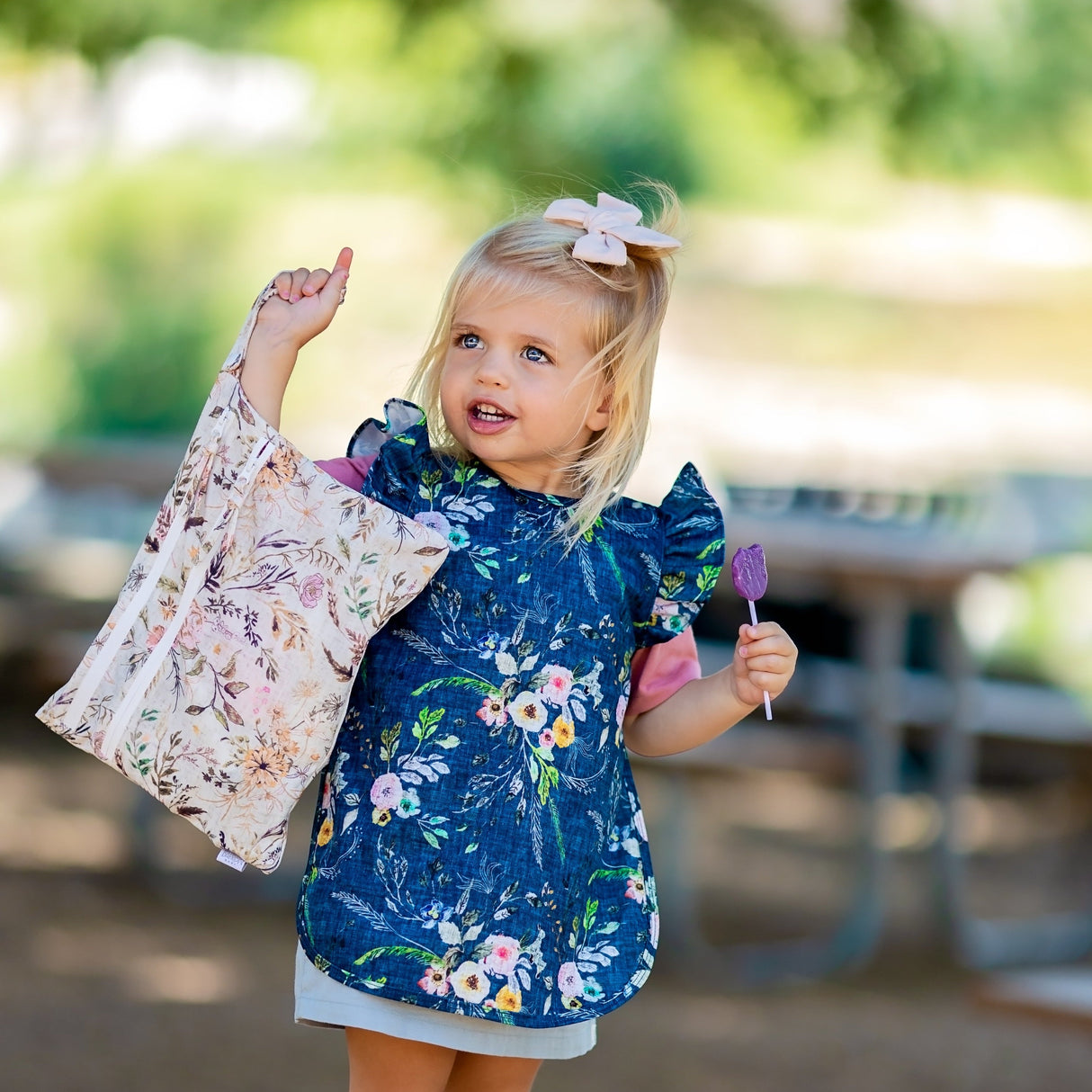 Delilah Floral - Waterproof Wet Bag (For mealtime, on-the-go, and more!) from BapronBaby
