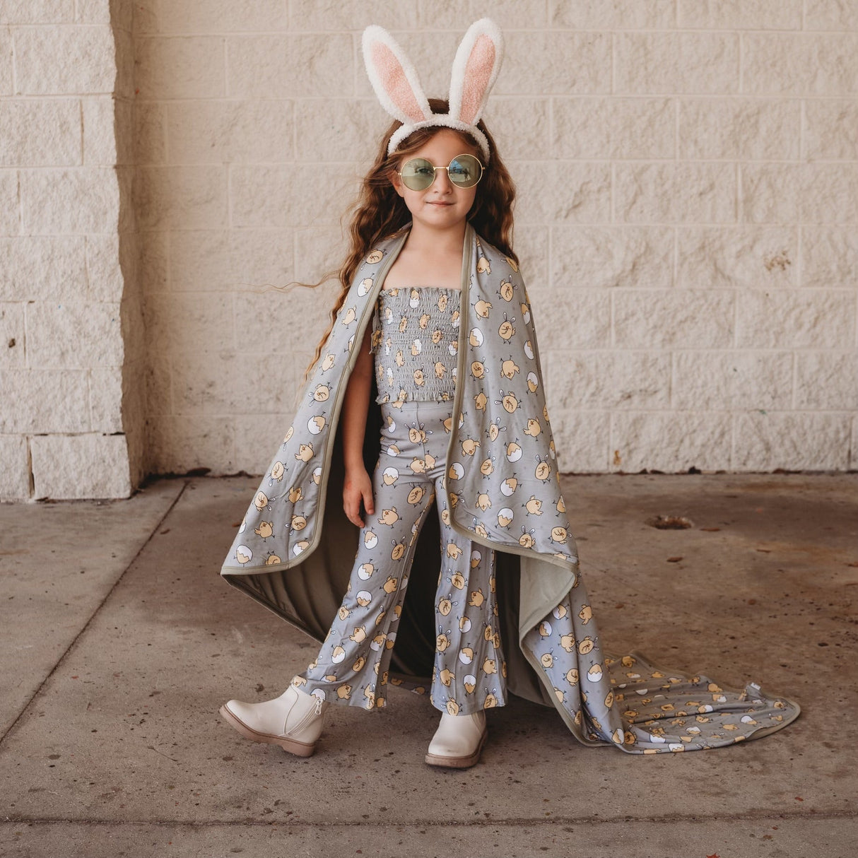 EXCLUSIVE PEEPIN' IT REAL DREAM SMOCKED FLARE SET from DREAM BIG LITTLE CO