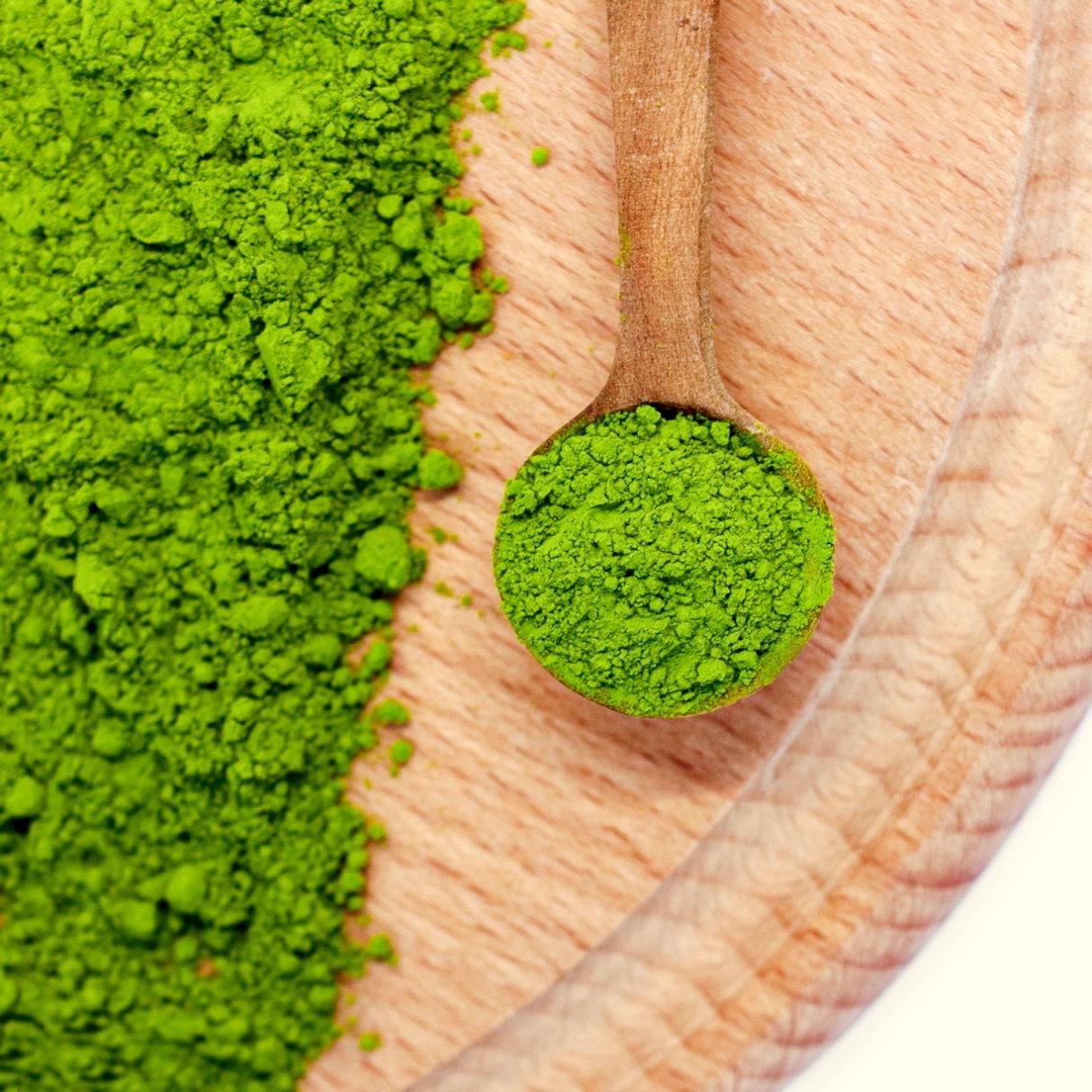 Organic Japanese Matcha Green Tea Powder from Aprika Life
