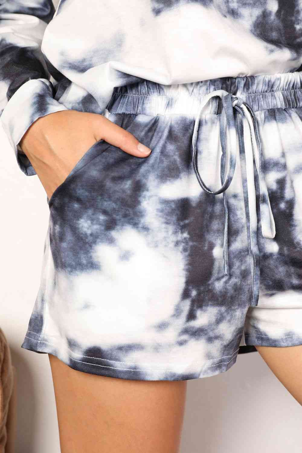 Shiny Tie-Dye Round Neck Top and Shorts Lounge Set from Enfance-Heureuse