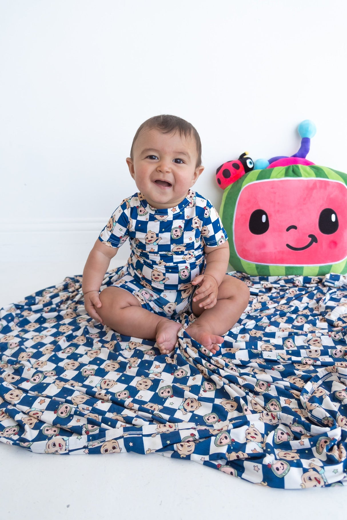 Dream Big Little Co x CoComelon JJ STARRY NIGHT CHECKERS DREAM SHORT SET from DREAM BIG LITTLE CO