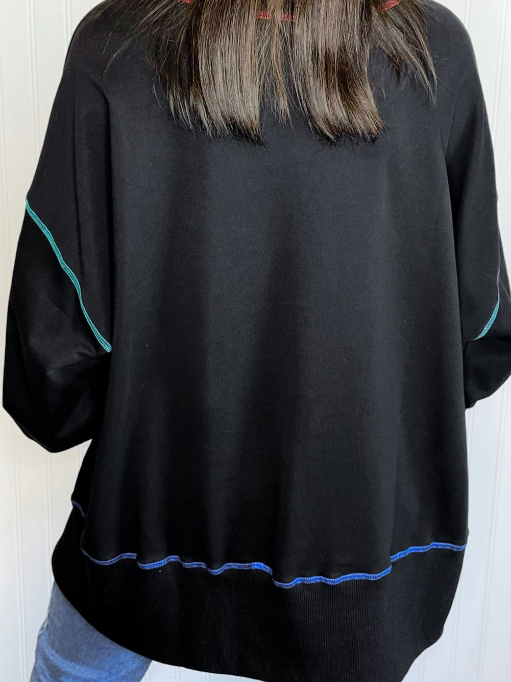 Black Oversized Split Stitch Sweatshirt from MsDressly