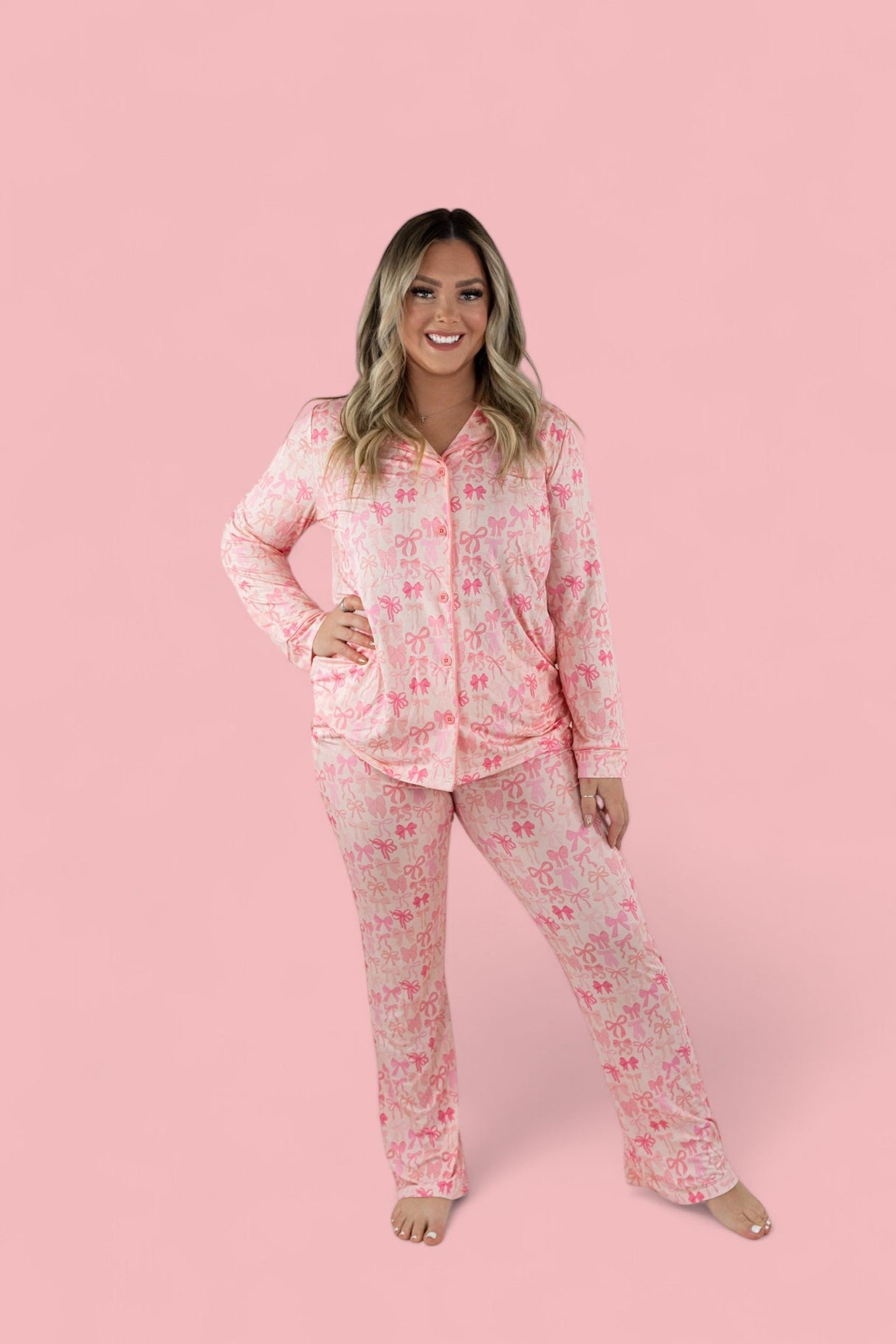 BLISSFUL BOWS WOMEN’S RELAXED FLARE DREAM SET from DREAM BIG LITTLE CO