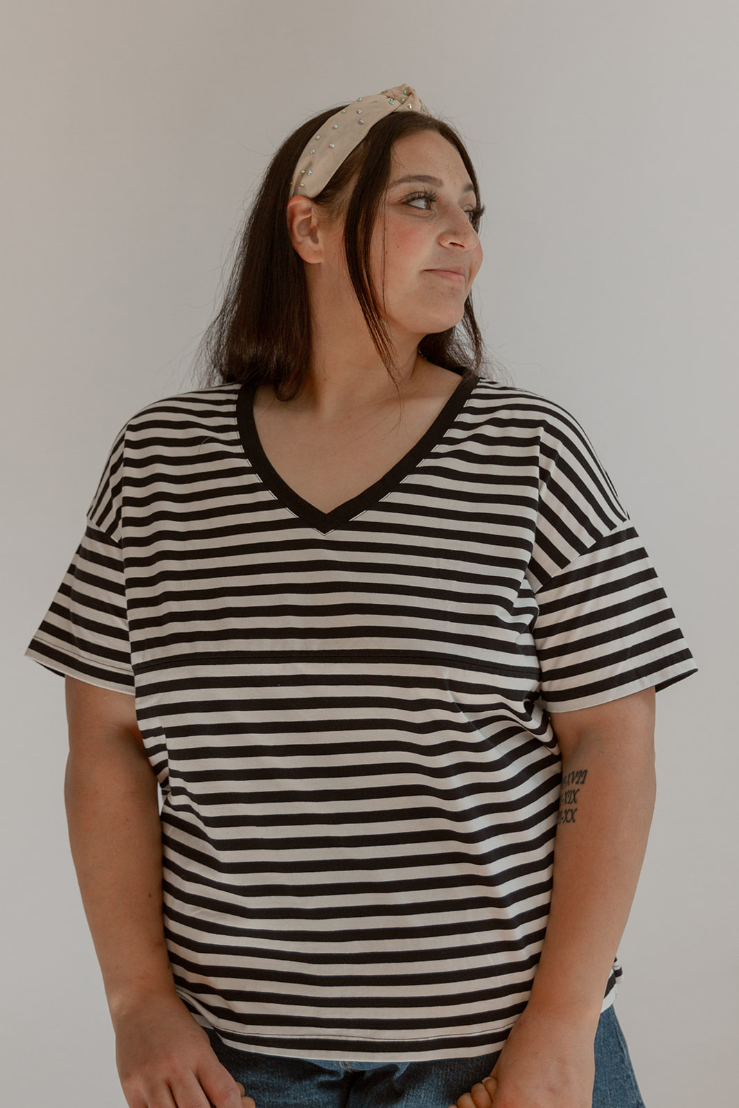 V-Neck Full Zip Breastfeeding Tee From Movemama