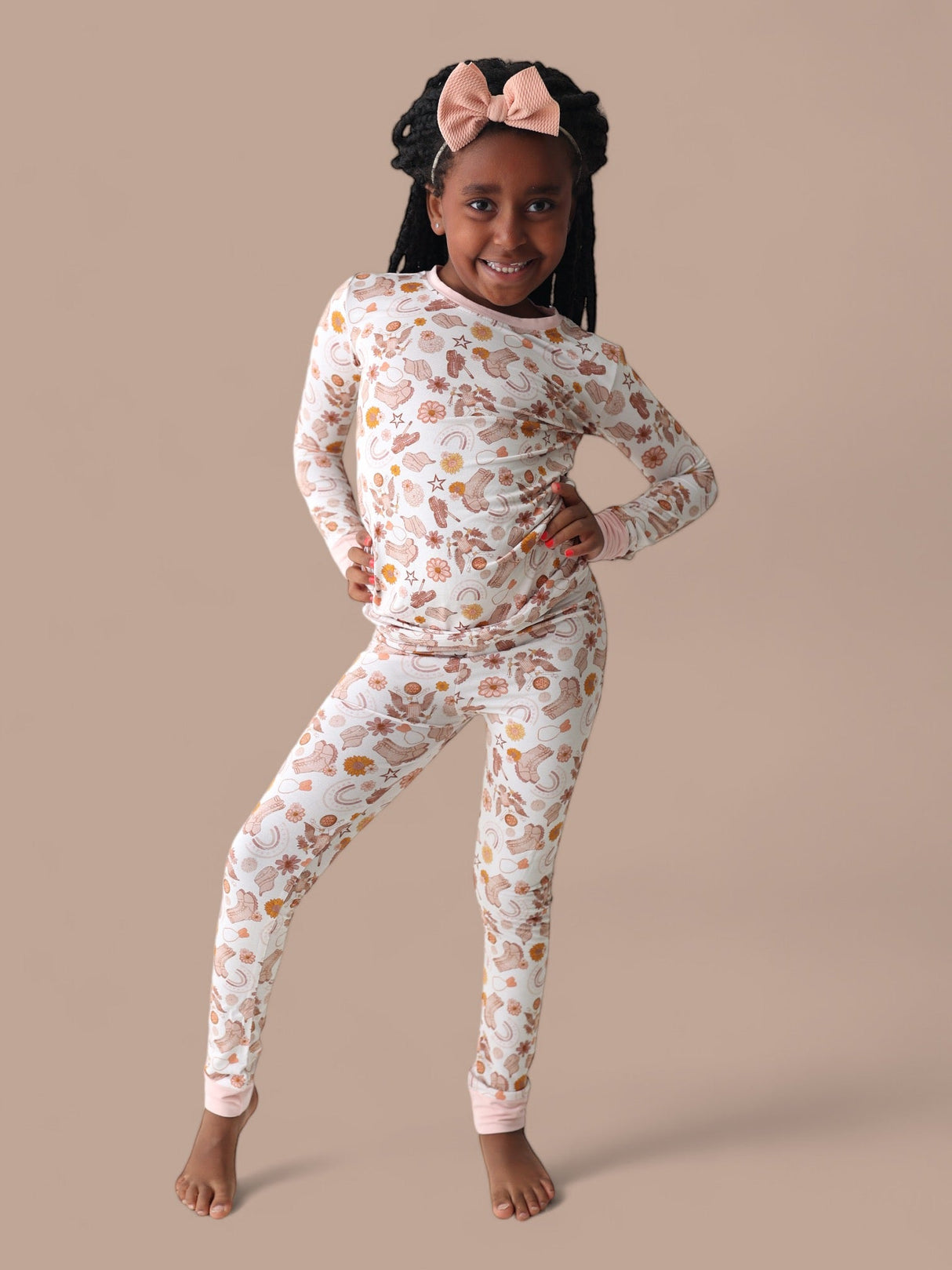 FLOWERS AND BOOTS DREAM SET from DREAM BIG LITTLE CO