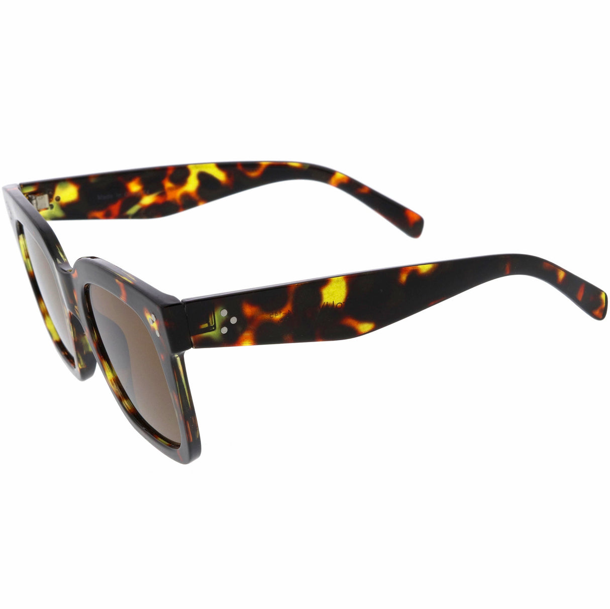 Bold Oversize Square Horned Rim Flat Lens Sunglasses A252 from zeroUV