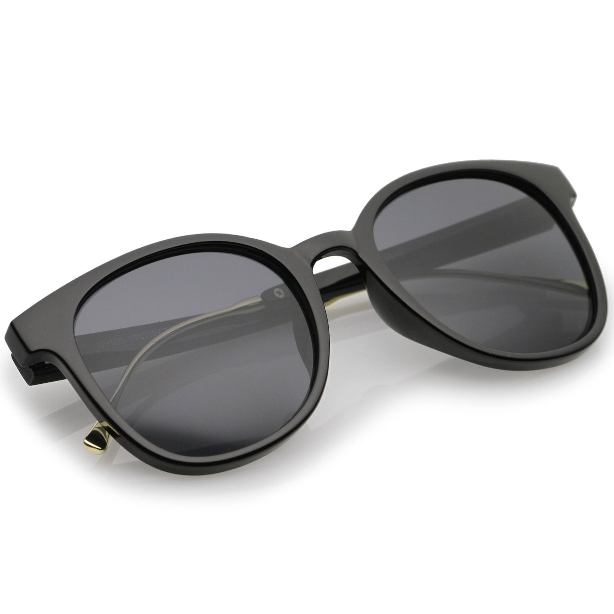 Casual Metal Temple Square Lens Horn Rimmed Sunglasses A750 from zeroUV