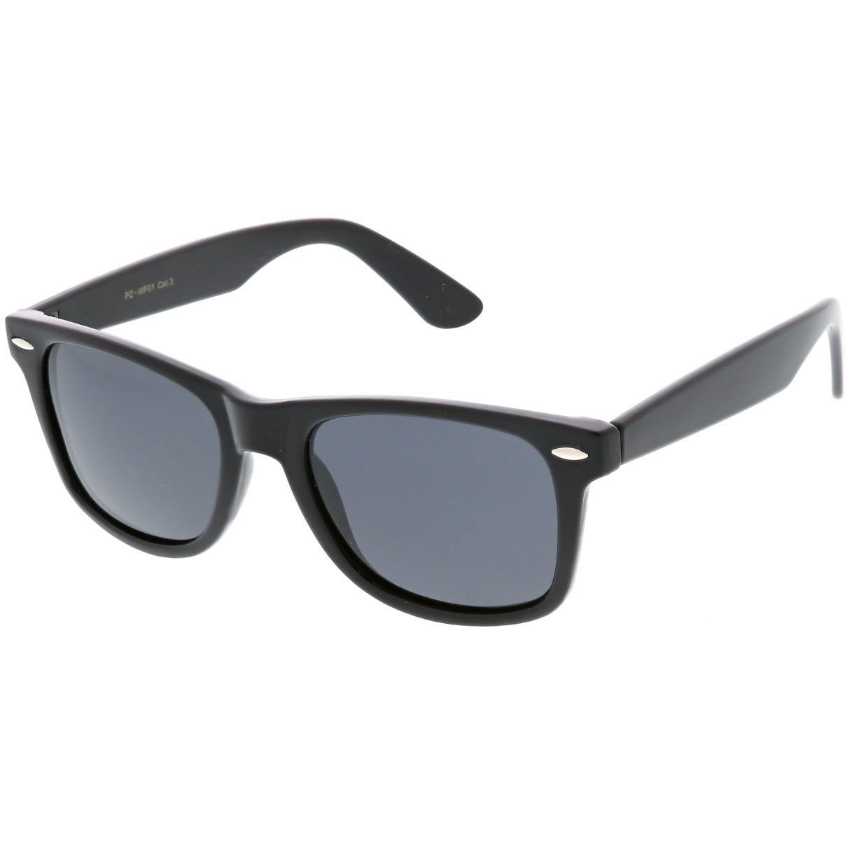 Classic Unisex Polarized Lens Horned Rim Sunglasses A840 from zeroUV