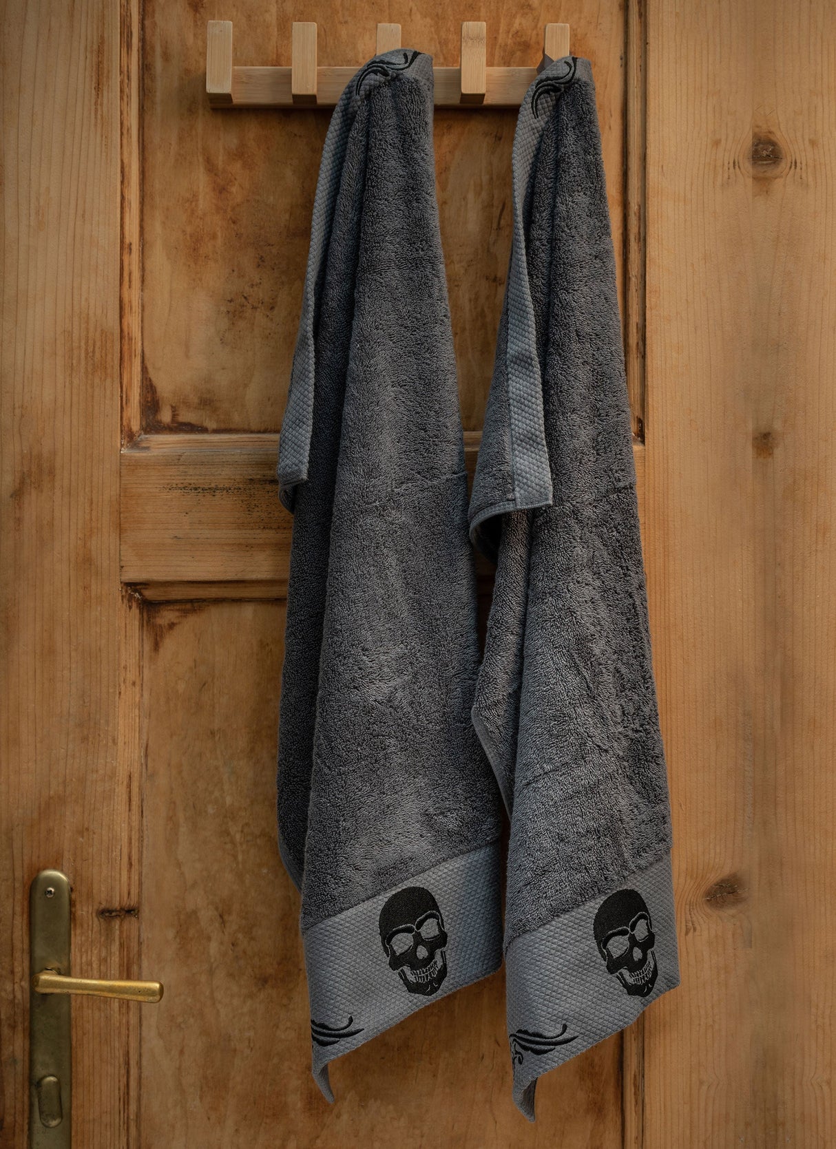 Gothic Skull Embroidery Hand Towel Set From Zapps Clothing