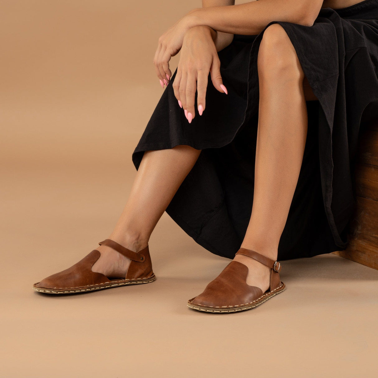 Lion Closed Toe Barefoot Sandals from Atlantis Handmade Shoes