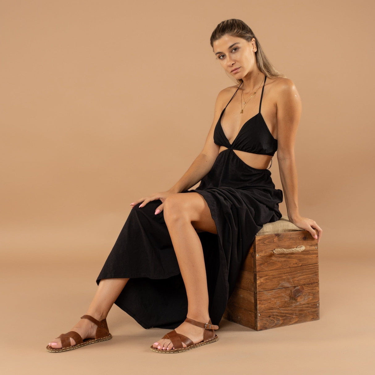 Lion Criss-Cross Barefoot  from Atlantis Handmade Shoes