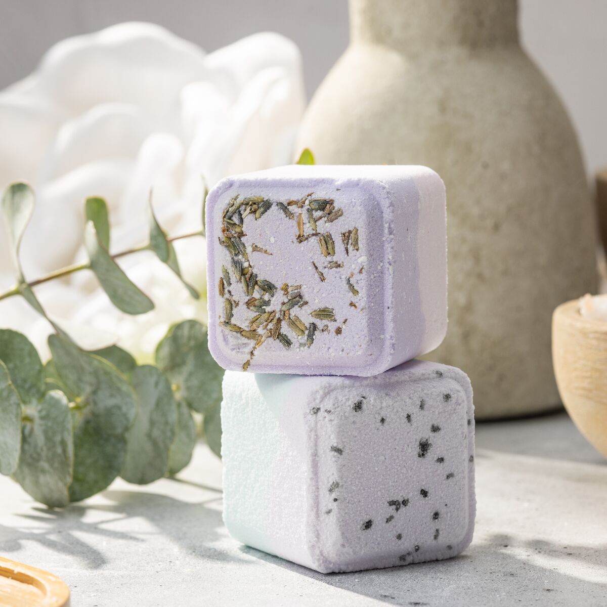 Earthy Shower Steamer, Refreshing Gift Box for Men and Women, Set of 5 Shower Steamers from Lizush