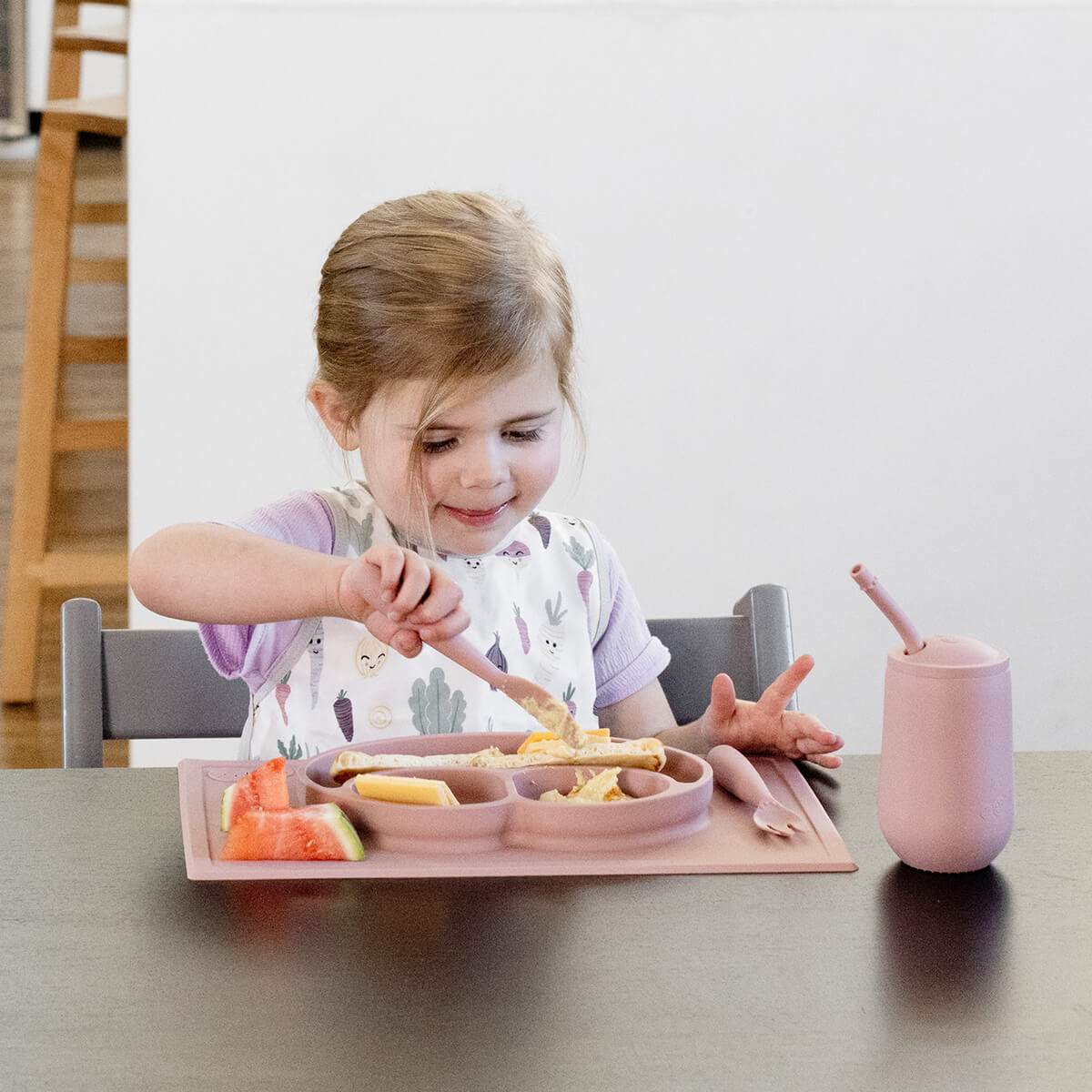 Happy Feeding Set from ezpz