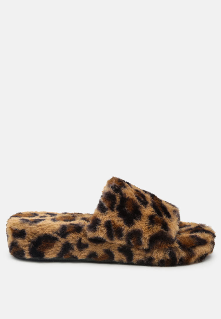 All Day Indoor Fur Flats In Leopard from London Rag International