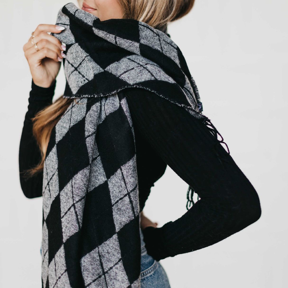 Always Classy Argyle Plaid Scarf from Pretty Simple