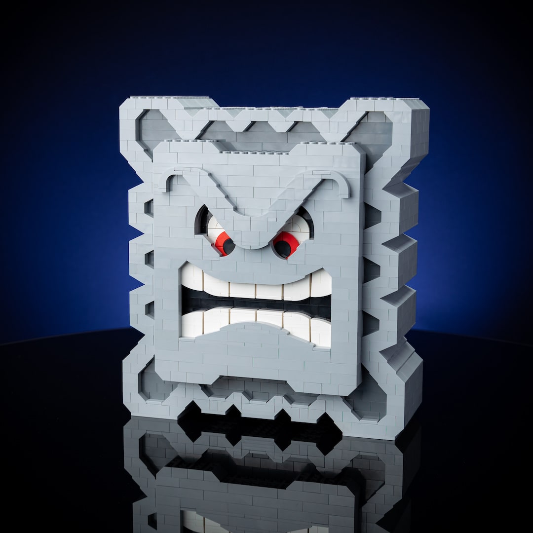 Life-Sized Angry Block from Bricker Builds