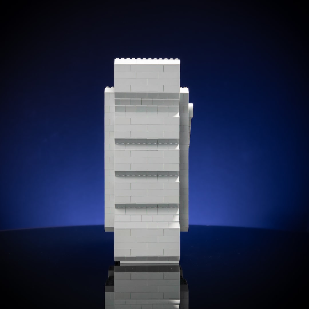 Life-Sized Angry Block from Bricker Builds