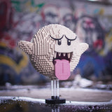 Life-Sized Angry Ghost from Bricker Builds