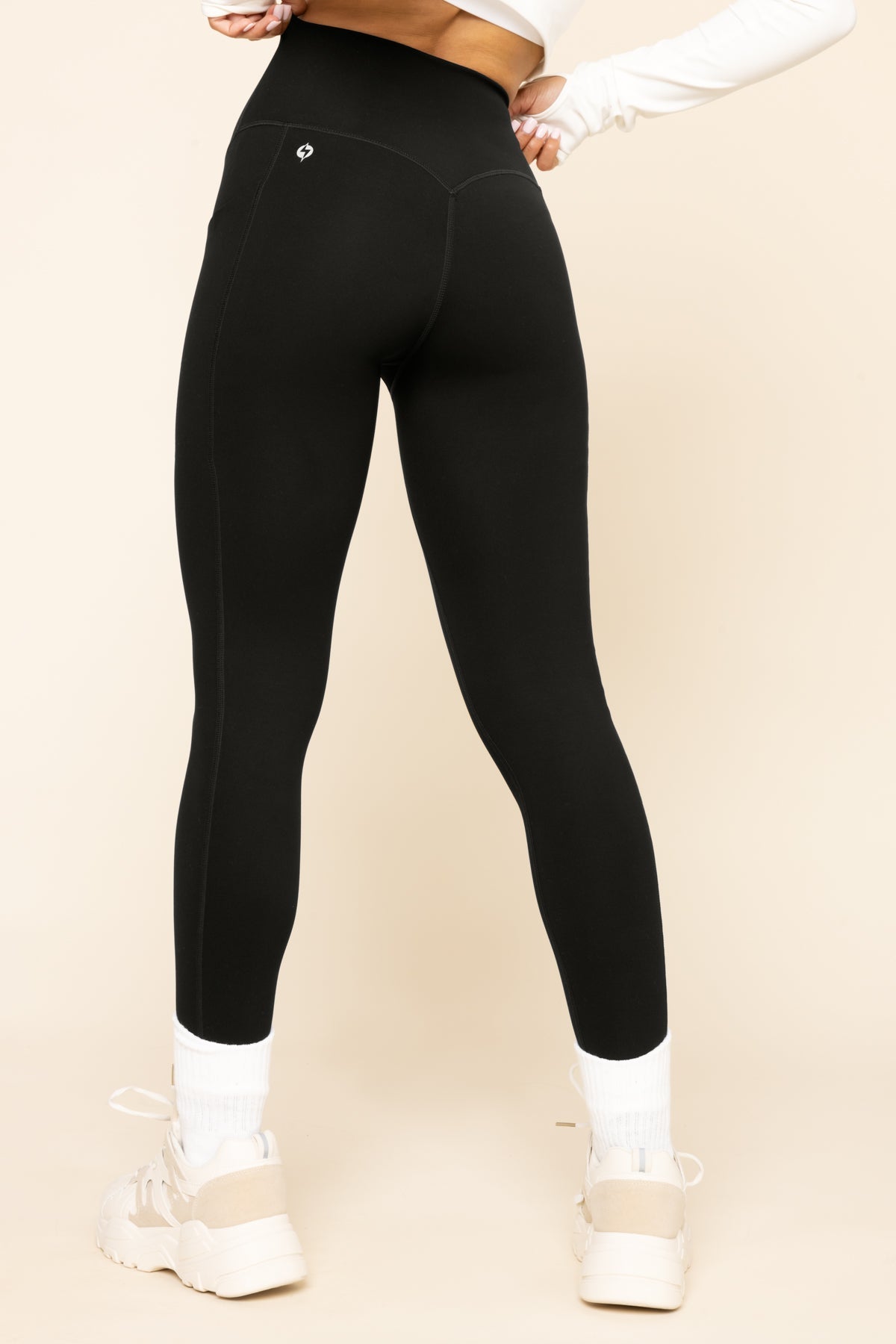 Supersculpt™ Leggings with Pockets - Black from POPFLEX