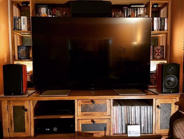 Verus V5B Bookshelf Speaker Pair from Aperion Audio