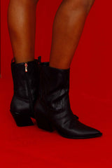 Arely Western Boot From Rotunda