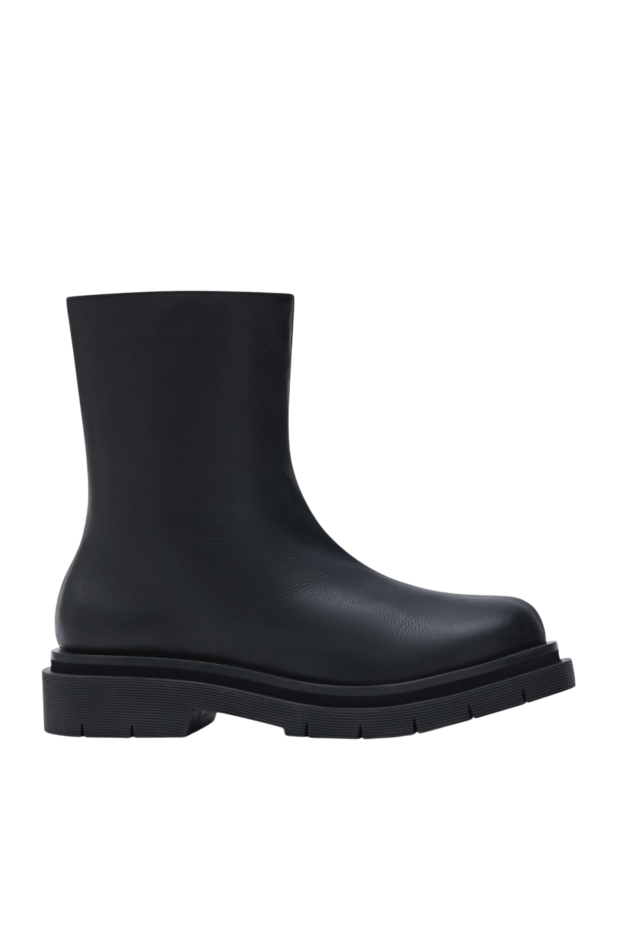 Arlo Lugsole Chelsea Boots From Rotunda