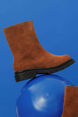 Arlo Lugsole Chelsea Boots From Rotunda