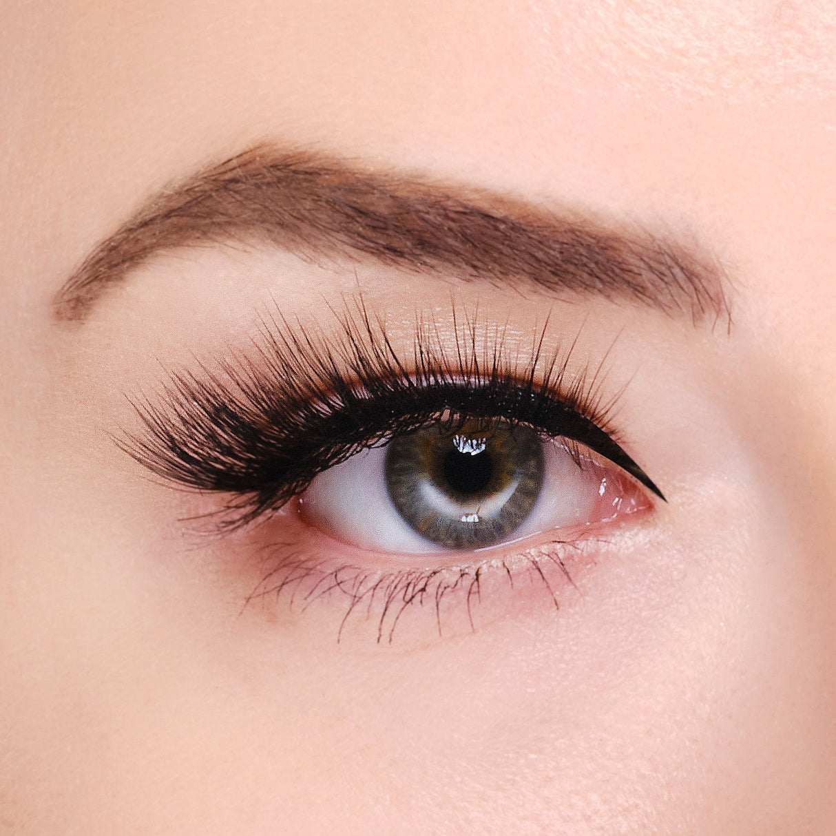 Synthetic Eyelashes - Austria from False Eyelashes