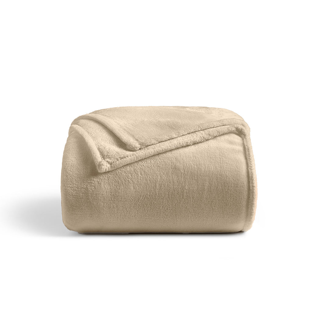 Everyday Fleece Blanket from Cosy House Collection