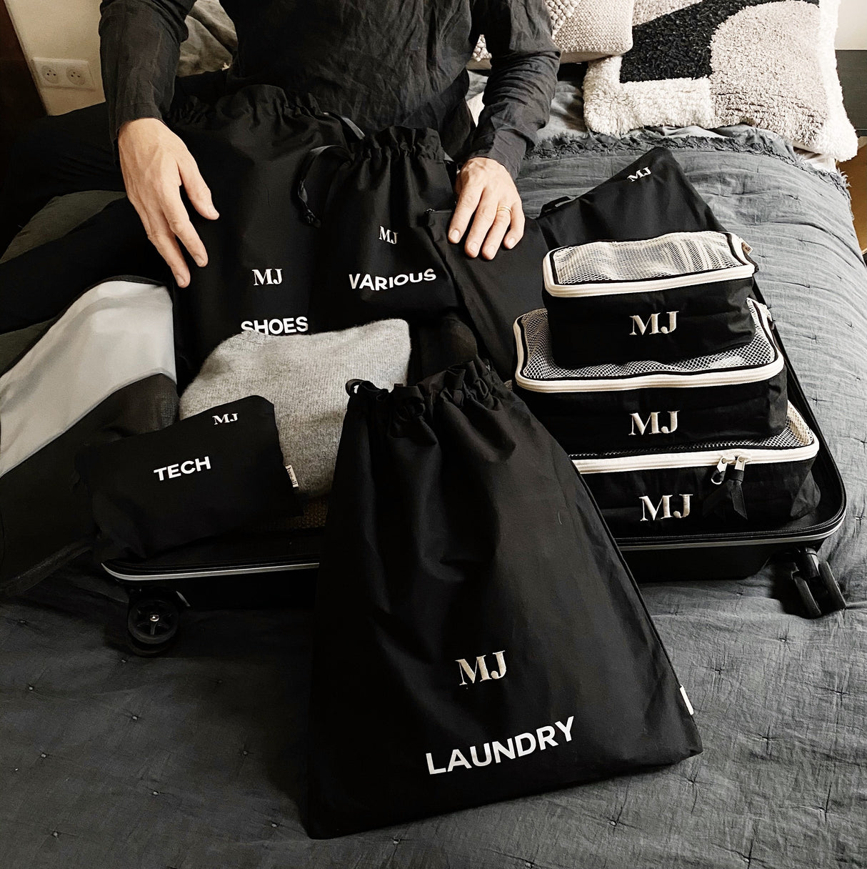 BA Travel Set, 8-pack Black From Bag-all