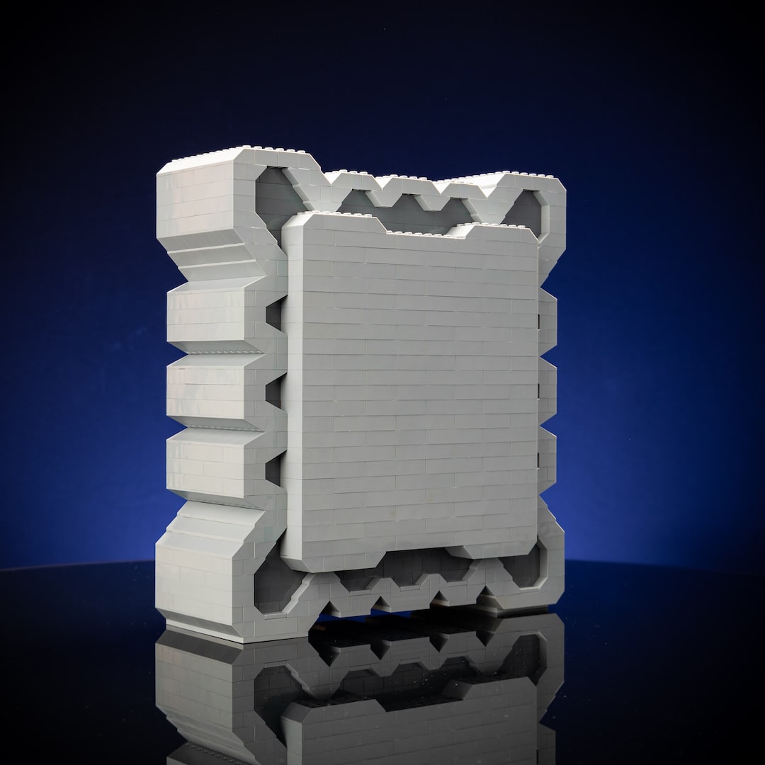 Life-Sized Angry Block from Bricker Builds