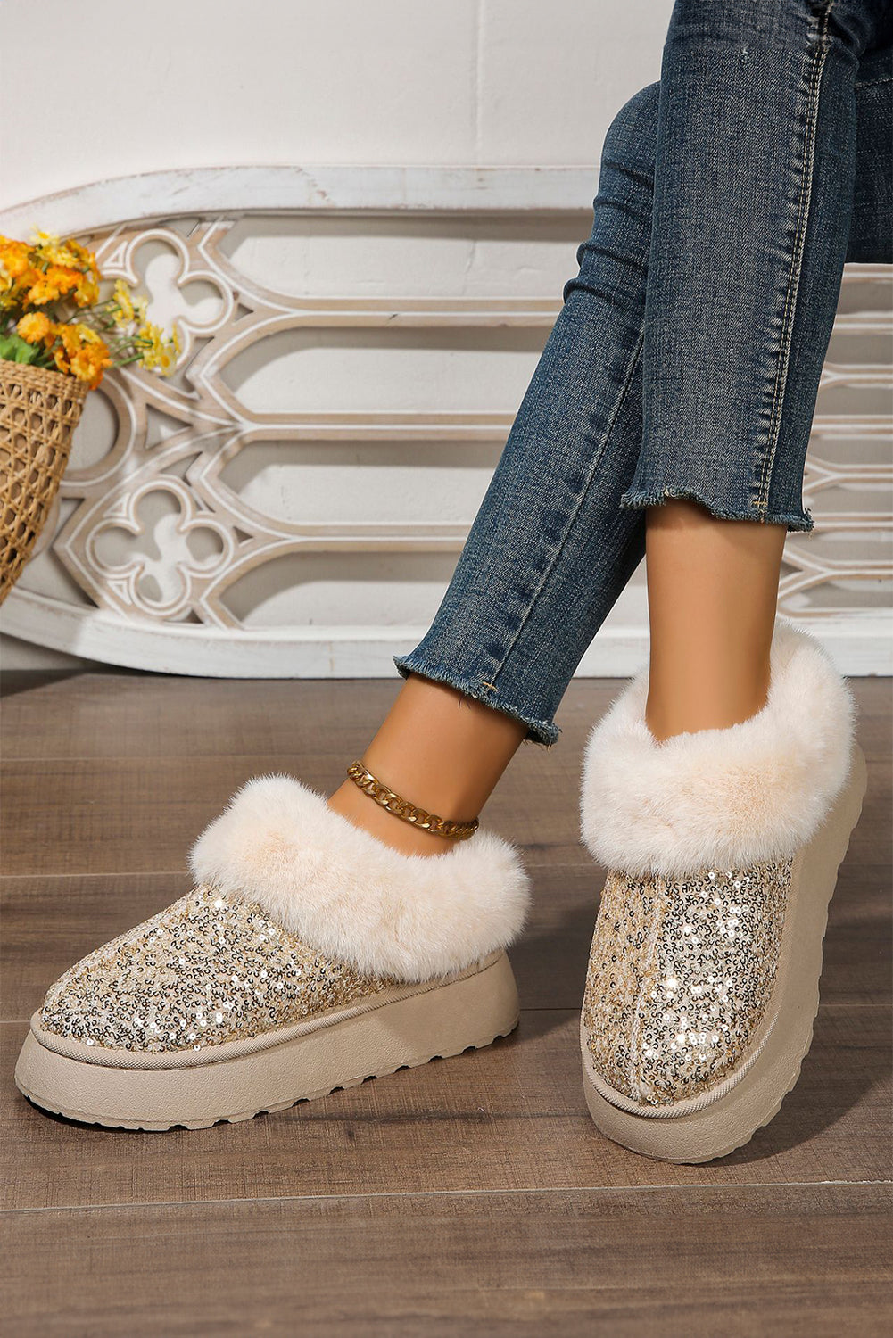 Lucia Sequin Thick Sole Snow Boots from Threaded Pear
