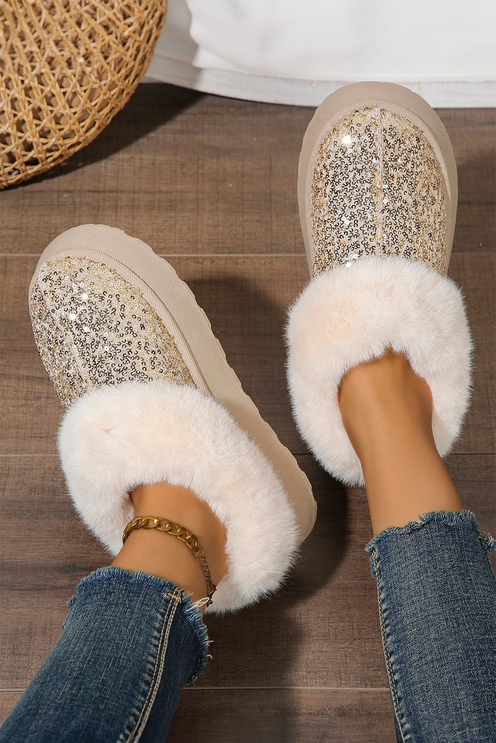 Lucia Sequin Thick Sole Snow Boots from Threaded Pear