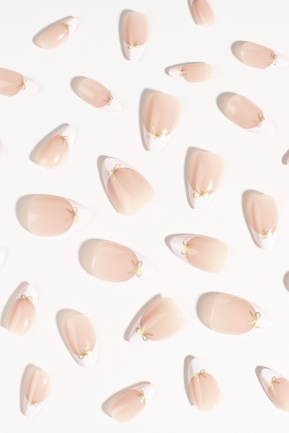 Petite Bow-tique | Soft & Durable Press-On Nails from Bonmuz