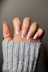 Petite Bow-tique | Soft & Durable Press-On Nails from Bonmuz