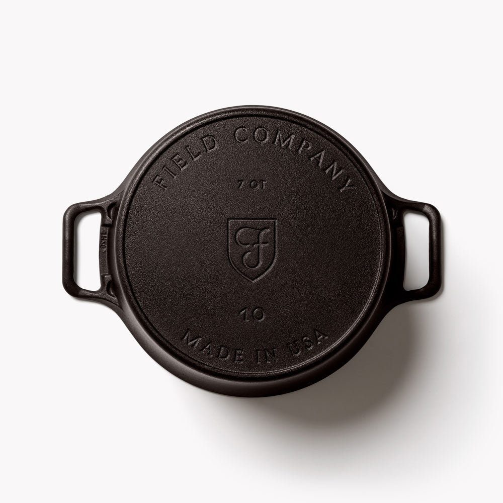 No.10 Cast Iron Dutch Oven From Field Company
