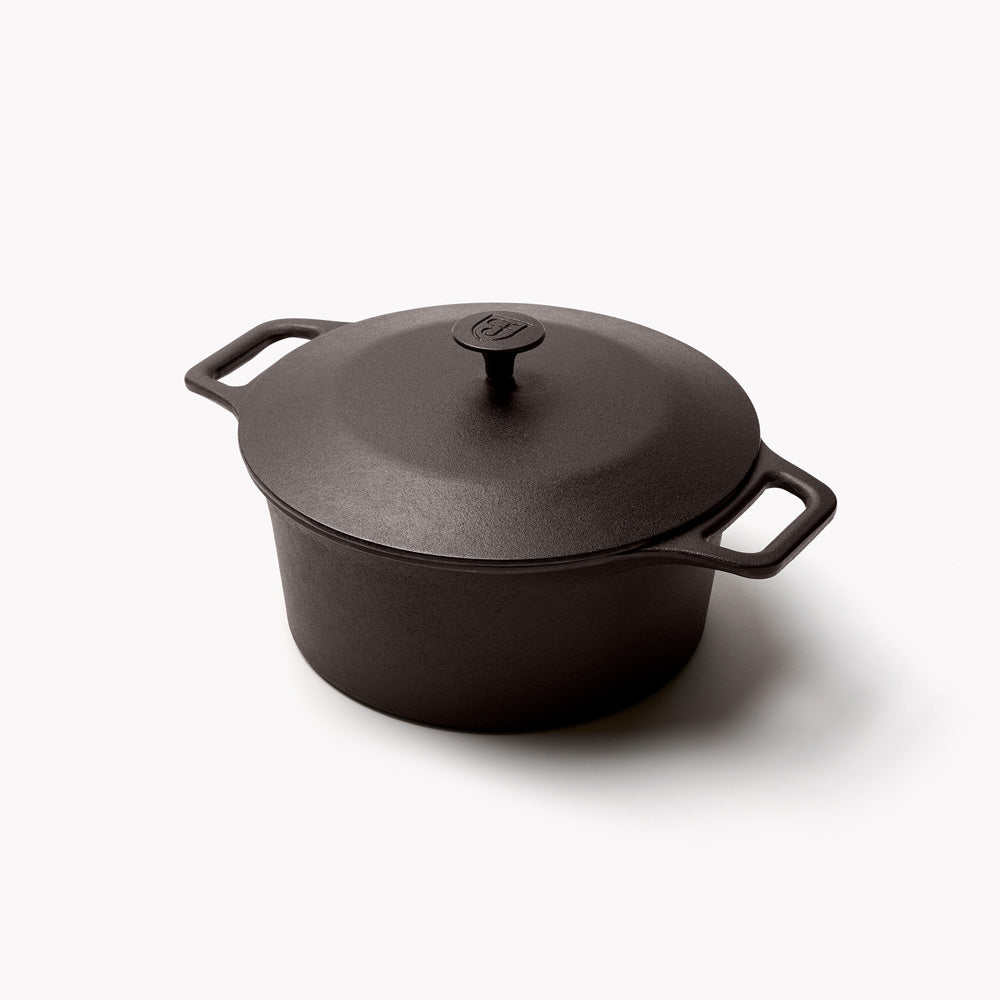 No.8 Cast Iron Dutch Oven From Field Company