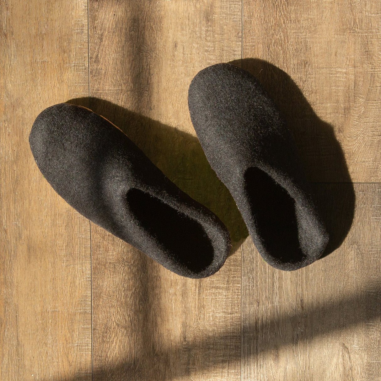 Night Black | Luxury Organic Merino Wool Slippers from Fuzzy Cove