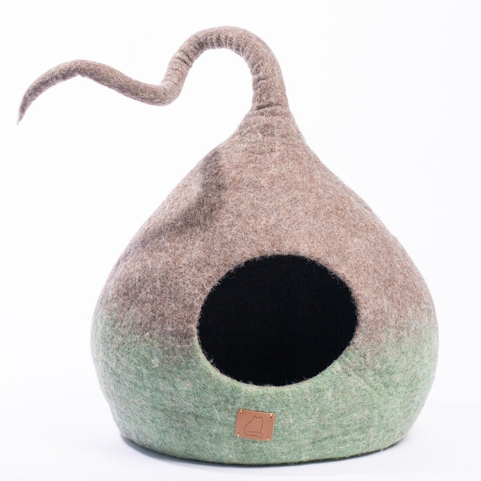 Fade Design | Tail Style Cave from Fuzzy Cove