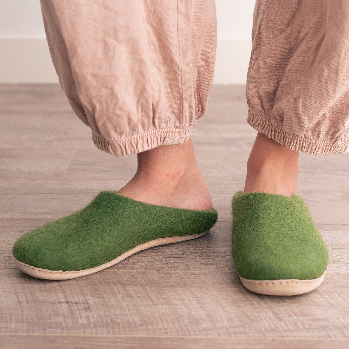 Forest Green | Luxury Organic Merino Wool Slippers from Fuzzy Cove