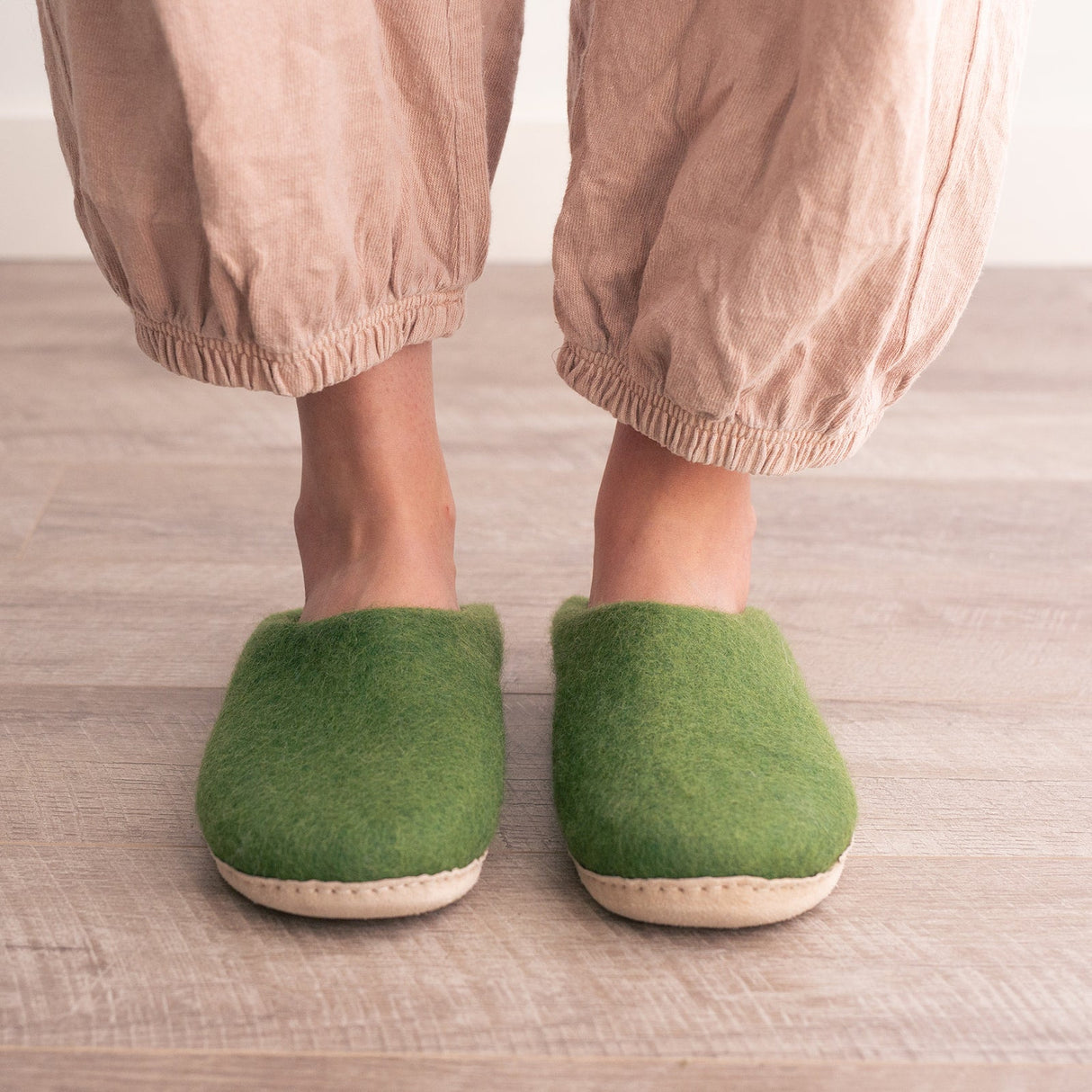 Forest Green | Luxury Organic Merino Wool Slippers from Fuzzy Cove