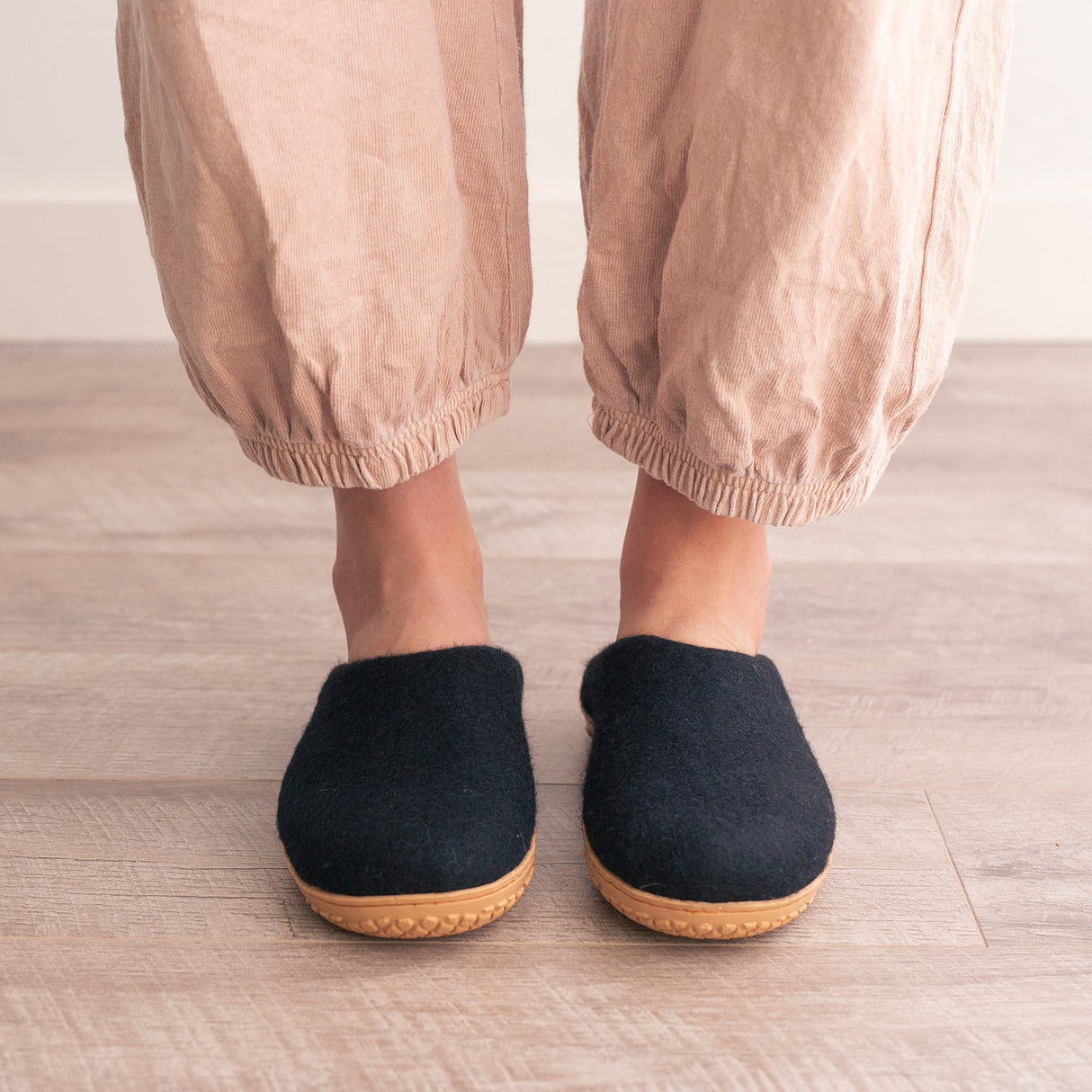 Night Black | Luxury Organic Merino Wool Slippers from Fuzzy Cove